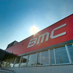 BMC reorganiza su estructura interna