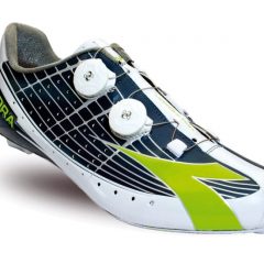 Diadora calzará al Movistar