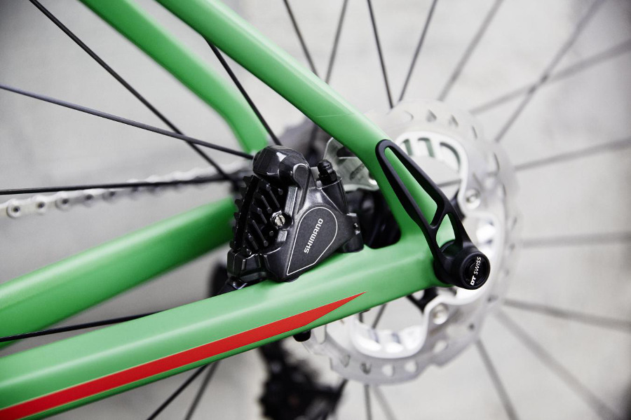 BMC Roadmachine disc brakes