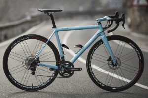 Grupo con frenos de disco H11 Campagnolo