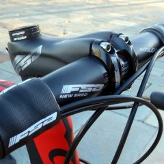 TEST: Manillar FSA Extra Light