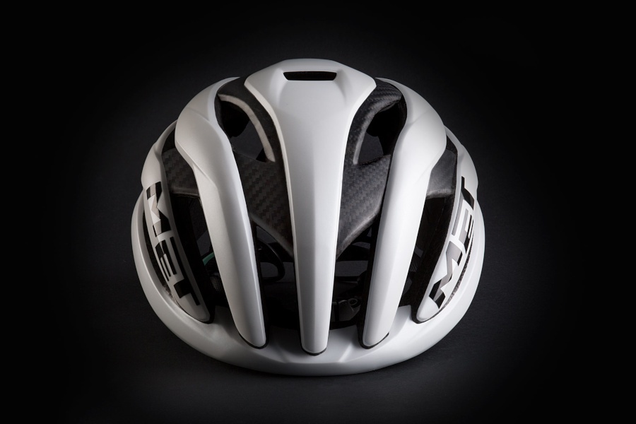 Met Trenta 3K Carbon blanco
