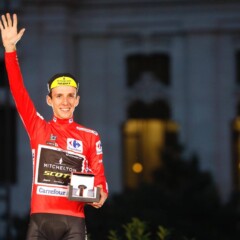 La Vuelta de Simon Yates… y Enric Mas