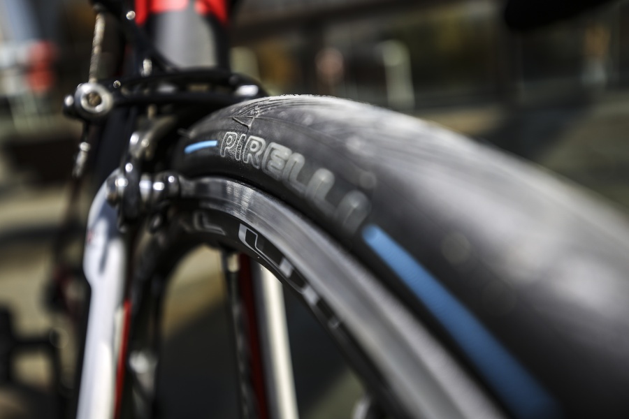 Pirelli P Zero Velo 4S test