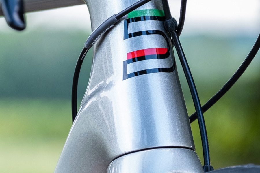 Basso Astra carbon