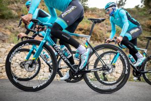 Wilier Astana carretera