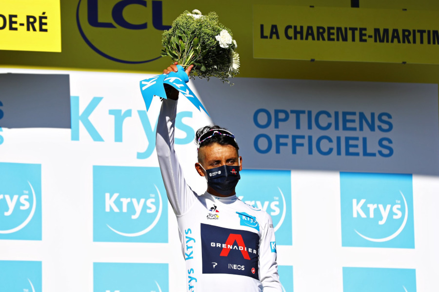 Egan Bernal-Maillot Blanco