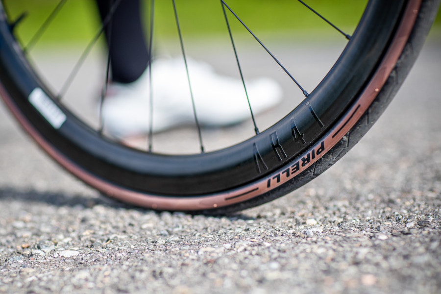 Pirelli P Zero Race Classic neumatico