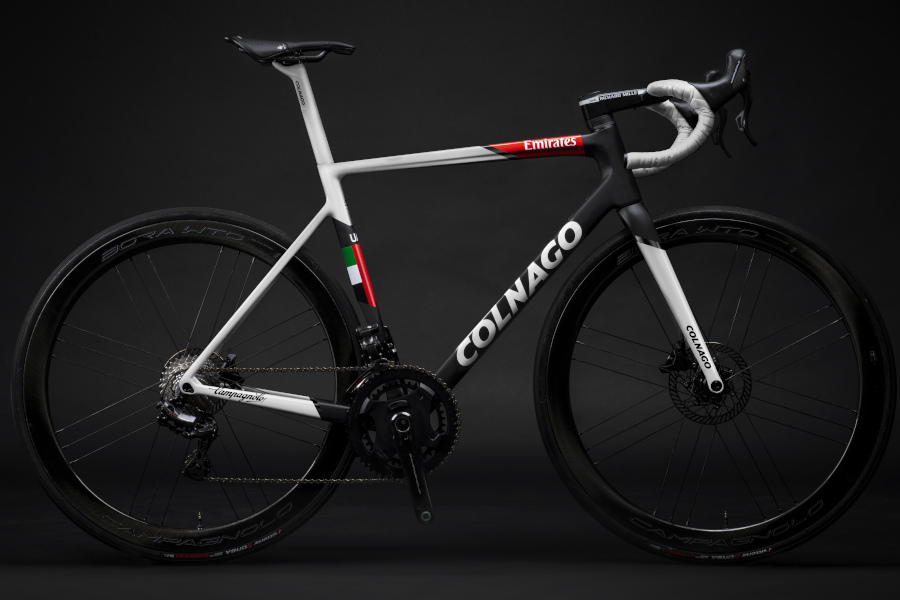 Colnago V3Rs Tadej Pogacar joven