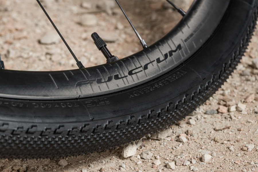 Fulcrum Rapid Red Carbon DB