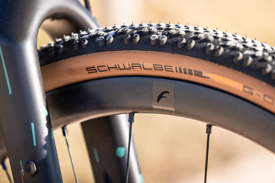 Fulcrum Rapid Red Carbon matt