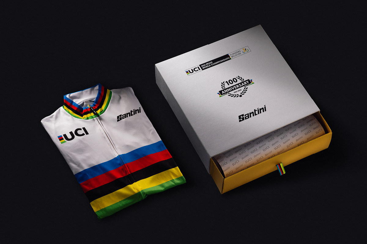 Santini UCI Road 100 Gold box