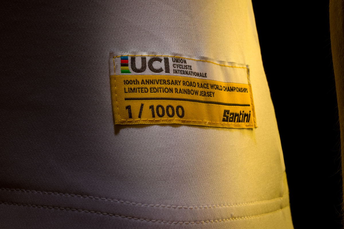 Santini UCI Road 100 Gold limited