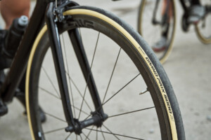 Continental Grand Prix 5000 colour