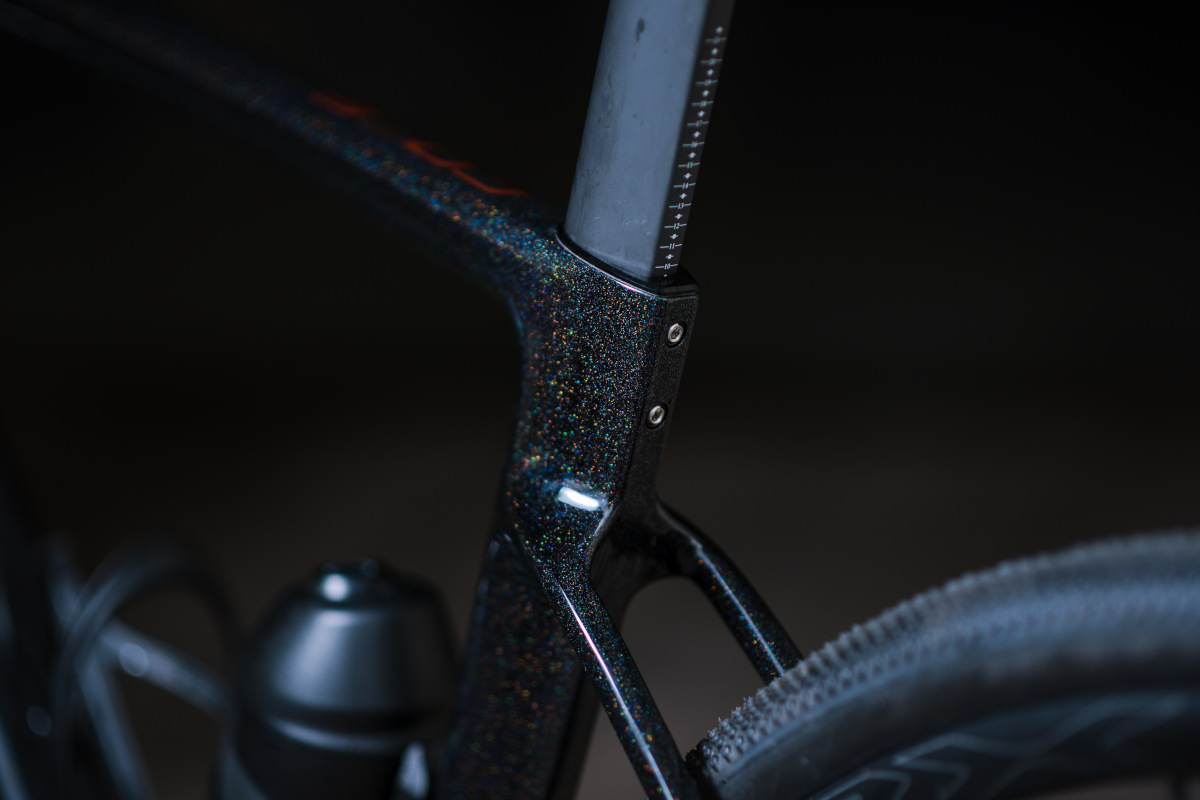 BH Core Carbon KammTail