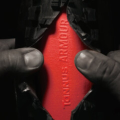 Protección antipinchazos Tannus Armour