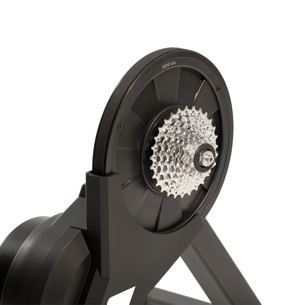 Rodillo inteligente para ciclismo indoor Zwift Hub