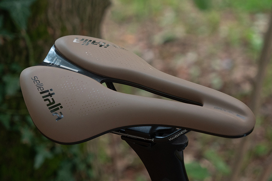 Selle Italia Novus Boost Evo Gravel brown