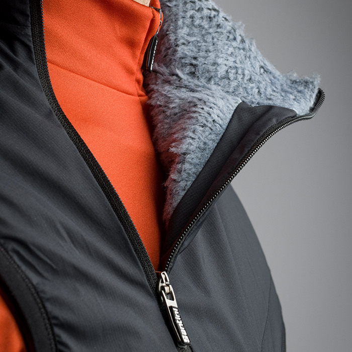 Santini gravel vest Polartec Alpha