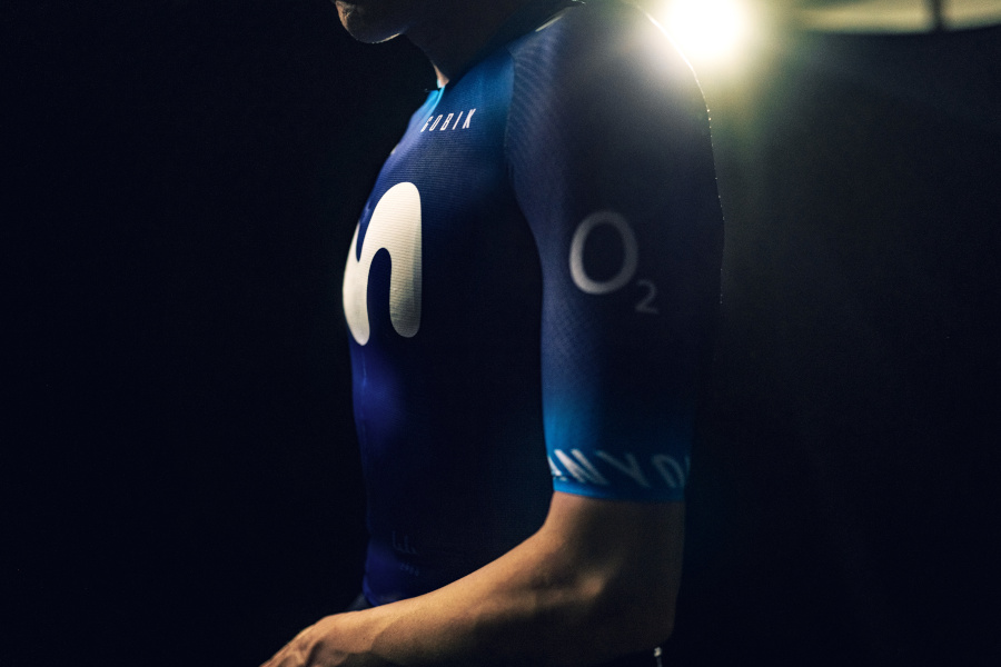 Movistar Team Gobik kit