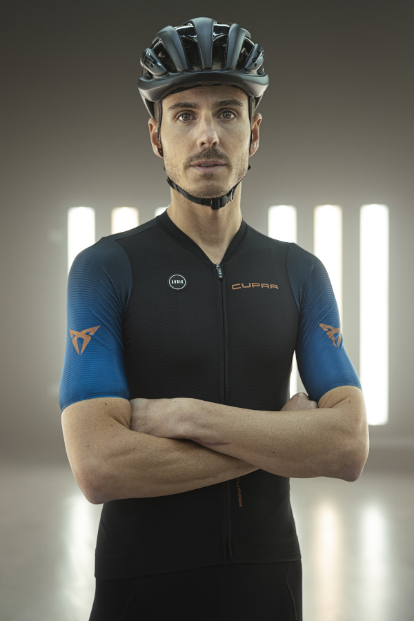 Gobik X Cupra jersey