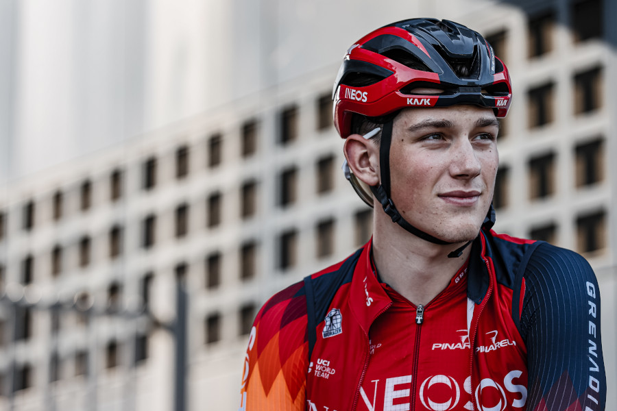 Kask Elemento INEOS Grenadiers