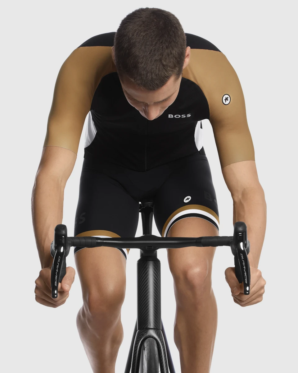 Boss x Assos ropa carretera hombre