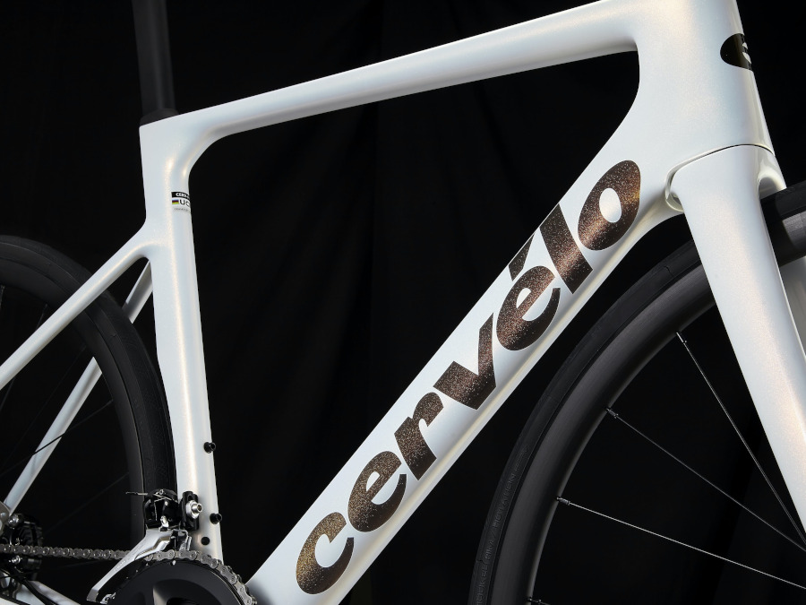 Cervelo Soloist white