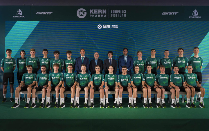 Equipo Kern Pharma 2024