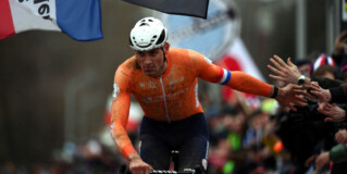 Van der Poel, campeón del mundo de ciclocross por sexta vez