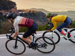 Garmin Edge 1050 cycling