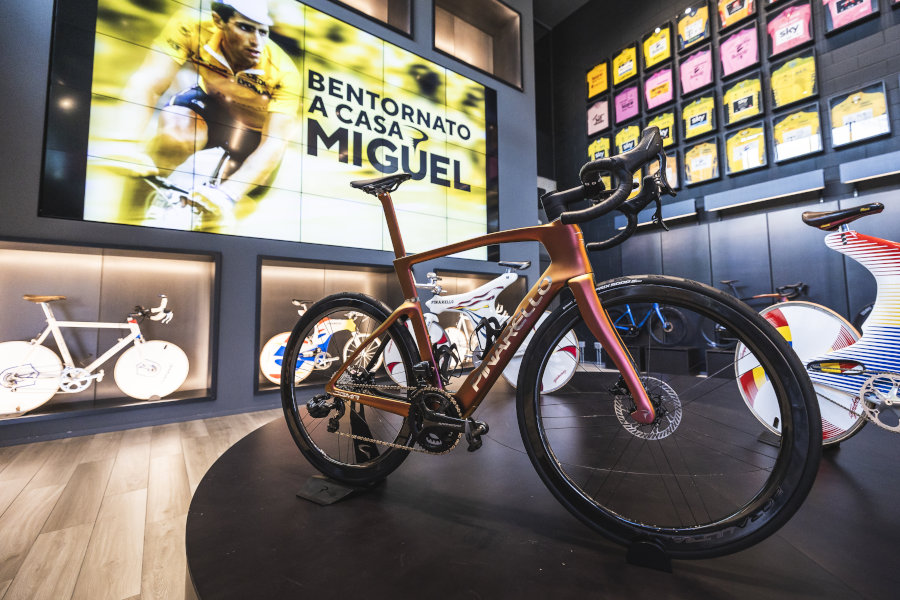 Indurain Pinarello 2024
