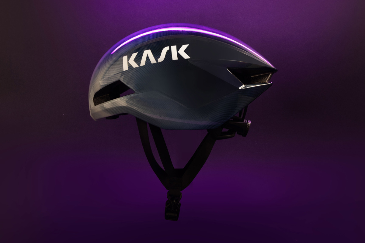 Kask Nirvana casco