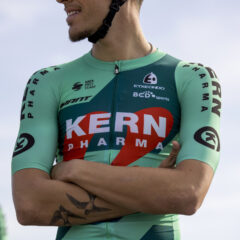 El Equipo Kern Pharma cambia sus colores en 2025