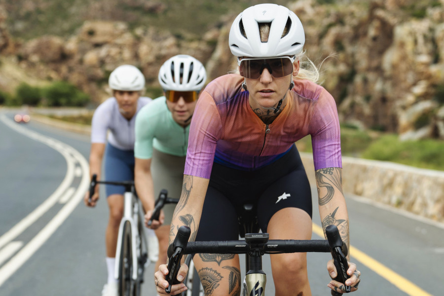 Assos Dyora R S11 2025 Surface