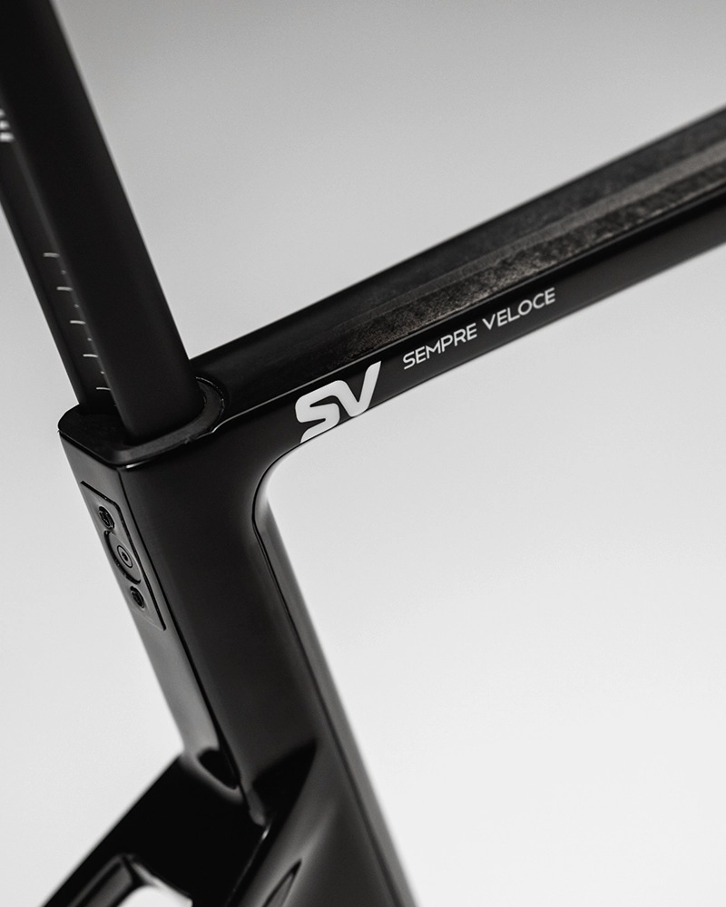 Basso SV Pure Black Sempre Veloce