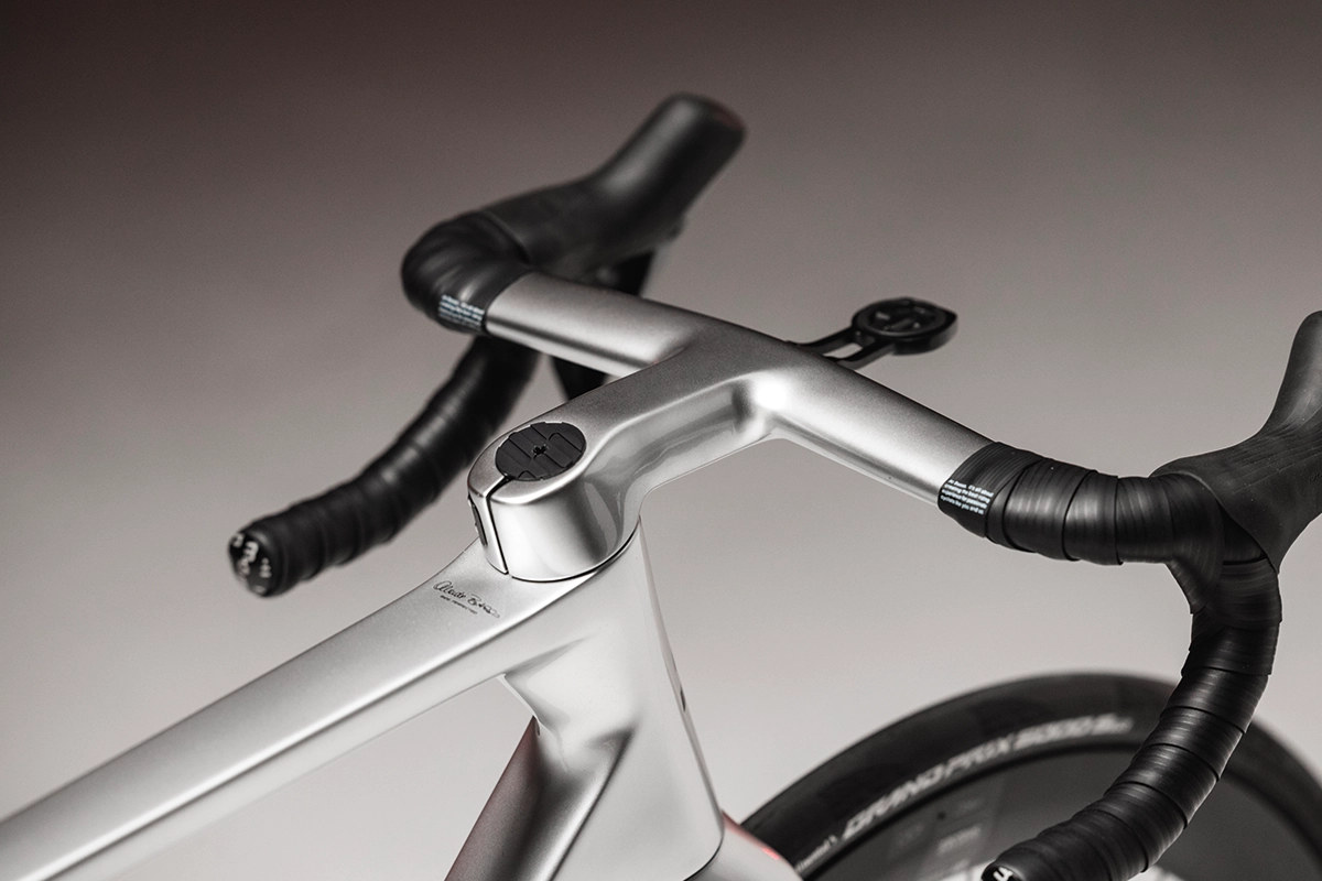 Basso SV Rosso Vivo 2025