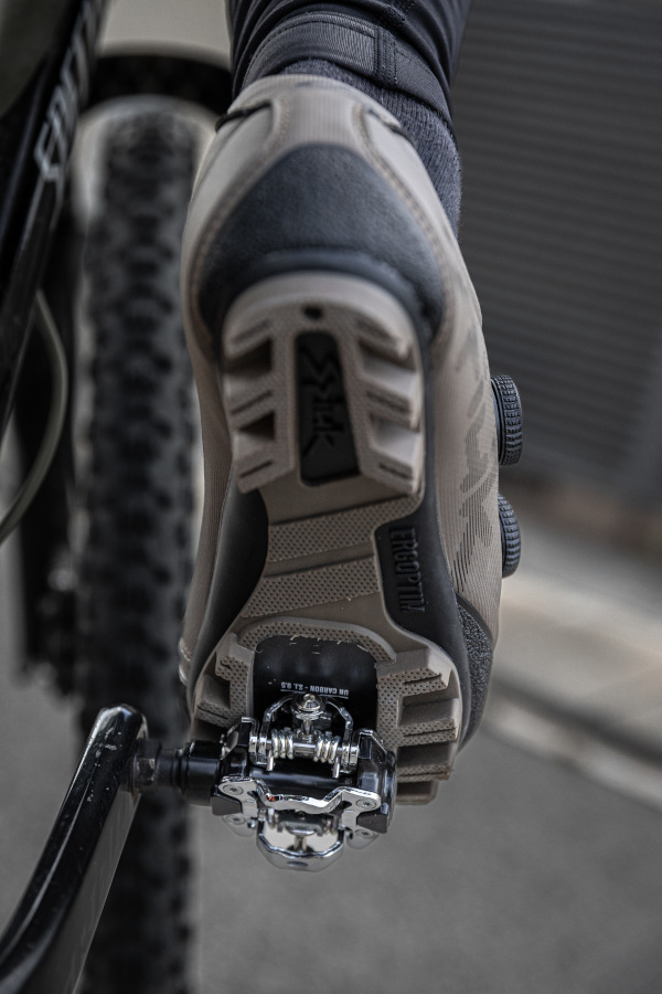 Spiuk Loma Carbon shoes