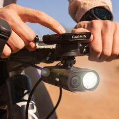 Luz delantera con cámara Garmin Varia Vue