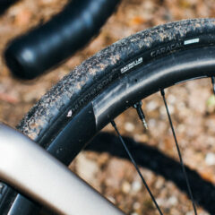 Neumáticos gravel Hutchinson Caracal All Road