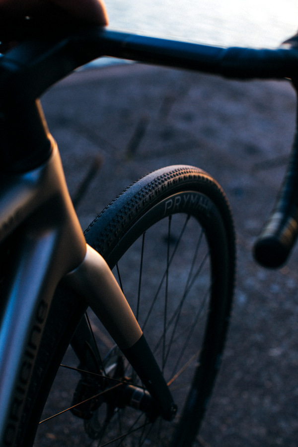 Hutchinson Caracal All Road tyre