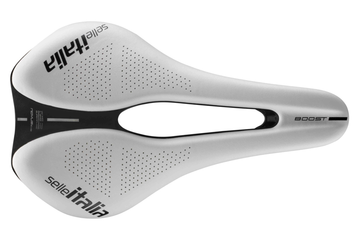 Selle Italia Novus Boost Evo Kit Carbonio Superflow White Range 2025
