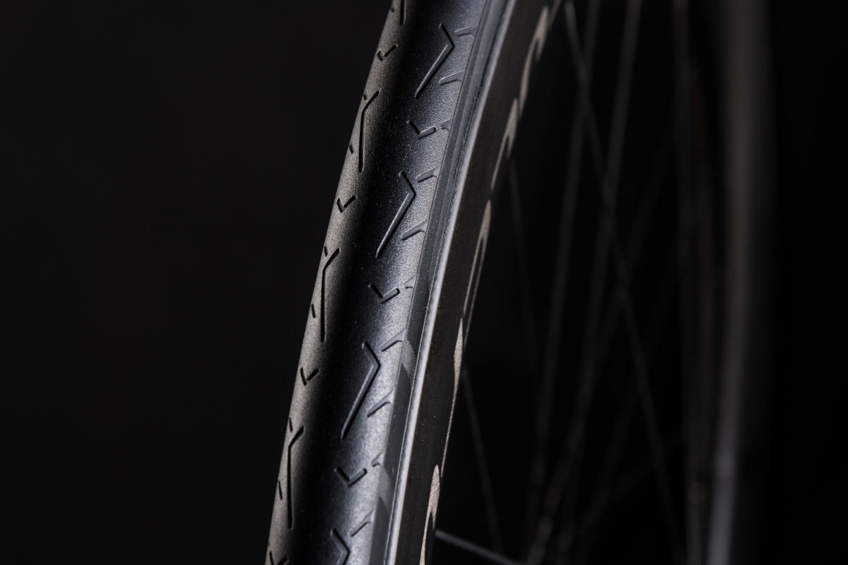 Pirelli Cinturato Evo TLR dibujo