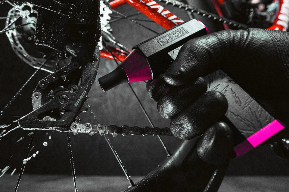 Muc-Off It Blows Precision Air Blaster 1