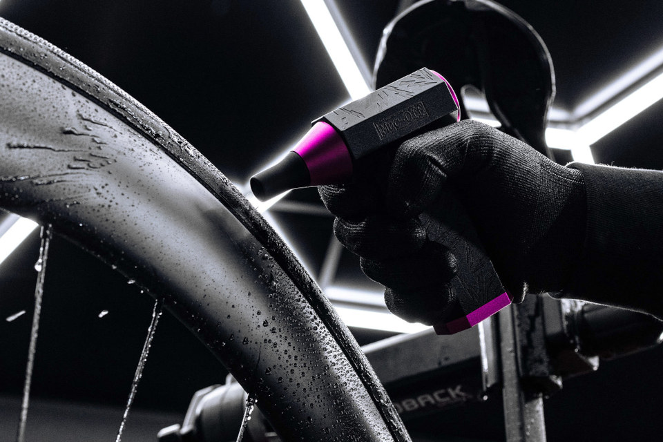 Muc-Off It Blows Precision Air Blaster 2