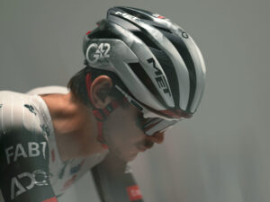 Met Trenta 3K Carbon 2025