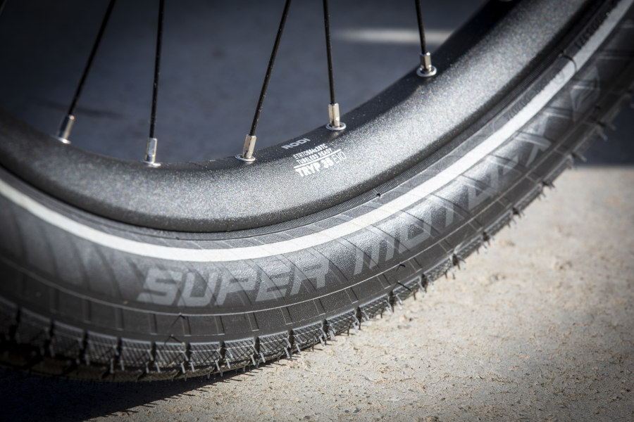 Riese Muller Charger5 Schwalbe