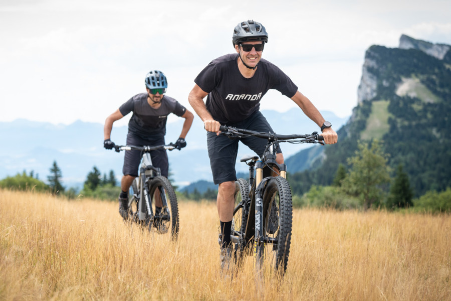 Ananda M7600 eMTB