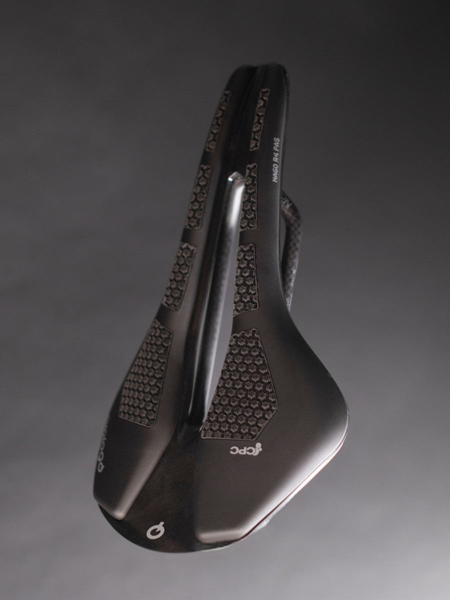 Prologo Nago R4 CPC saddle