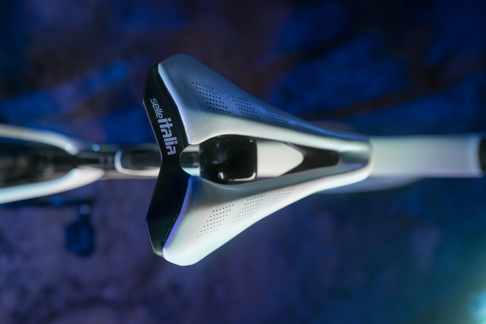 Selle Italia SLR Opal White saddle